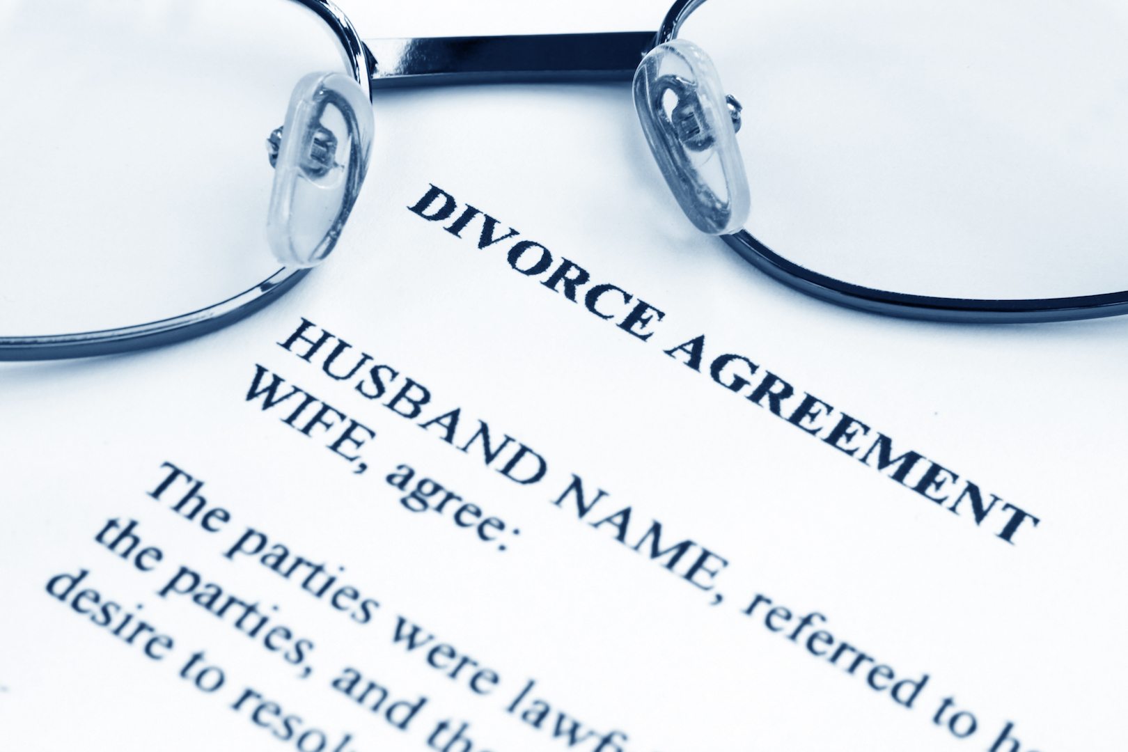 Relationship deaths Graphic stock divorce-agreement_fJ_P0Hwu copy