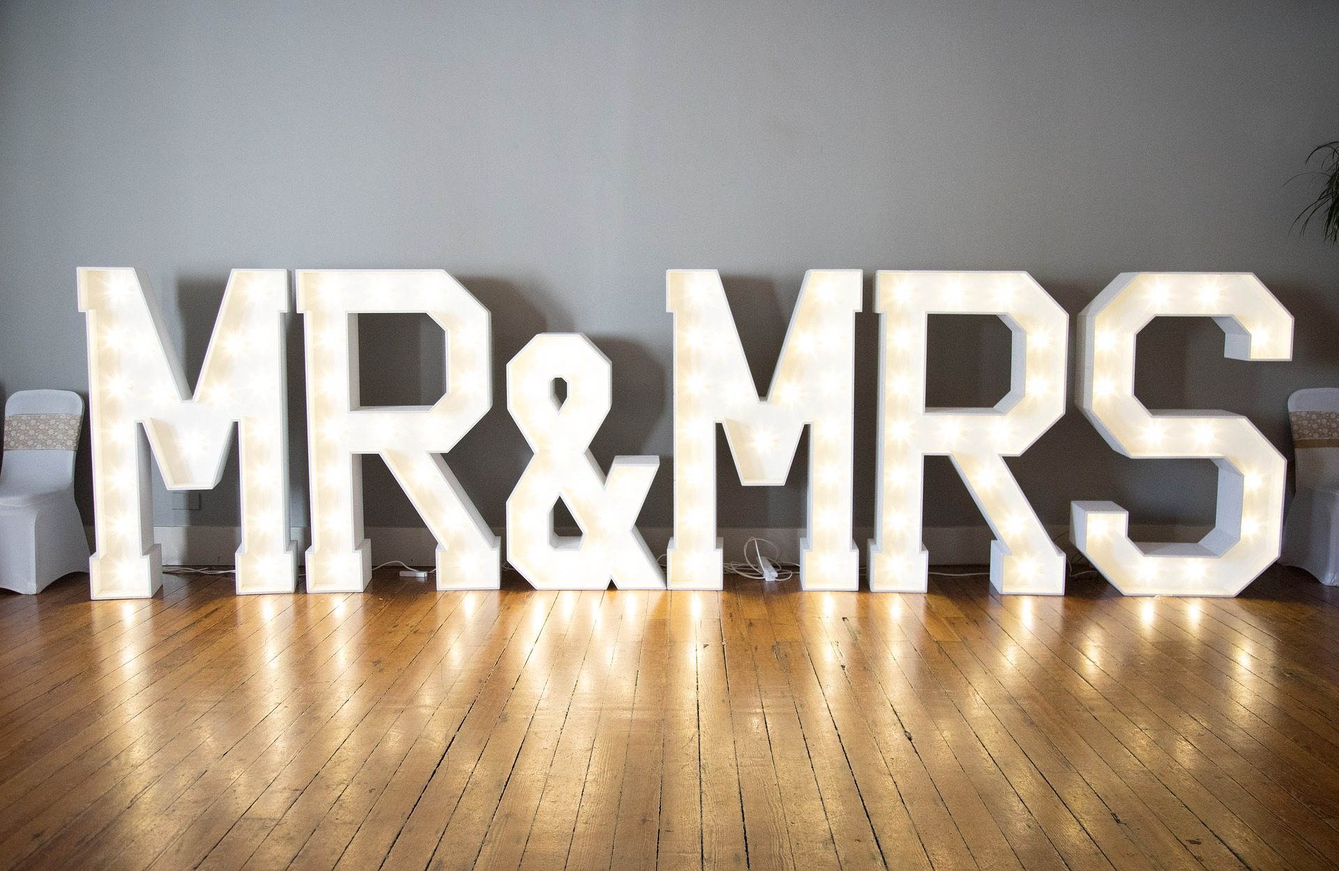 Remarrying - Pixabay wedding-reception-2701037_1920