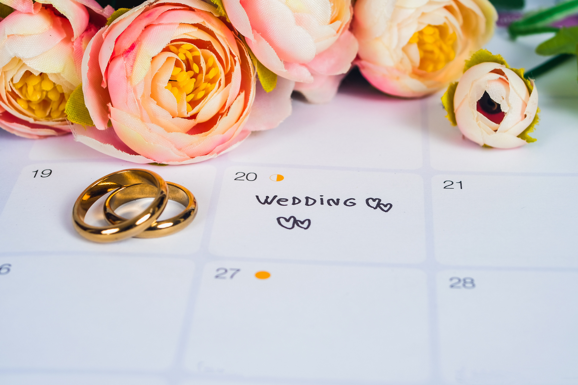 Planning Wedding Testimonies - AdobeStock_255560562